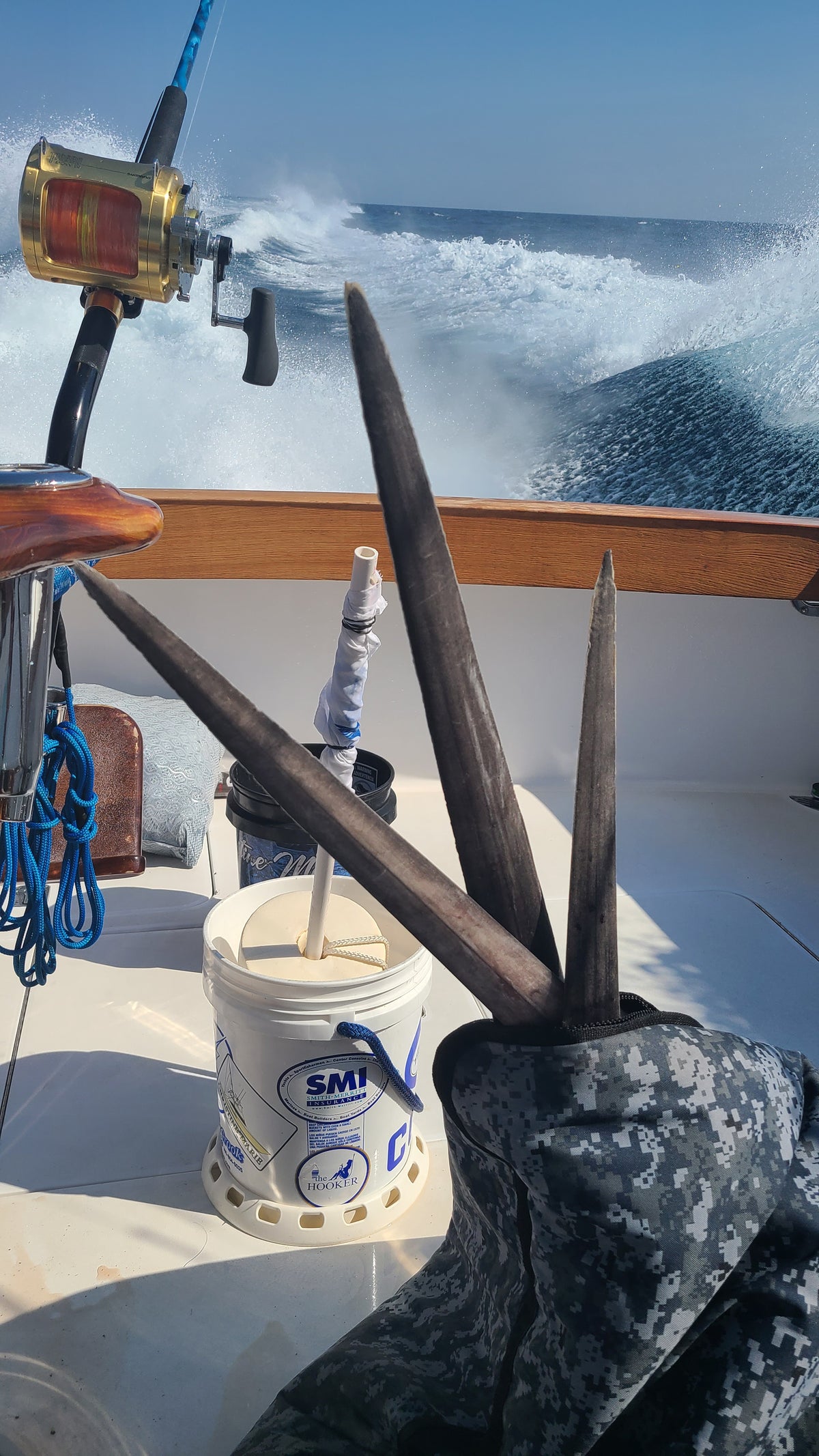 Battle Wagon Buckets – Fish Razr