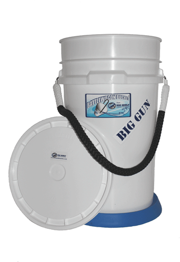 7 Gallon "Big Gun"  Rope Handle Bucket - Condition:New. Introducing the 7 Gallon rope handle bucket BIG GUN™!! Top Shelf Marine Products takes the rope hand...