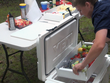 25 Series (Yeti Tundra 75 and Calcutta 75) - Condition:New. Cooler trays and cutting board for your Yeti Tundra 75 and Calcutta 75 Cooler.